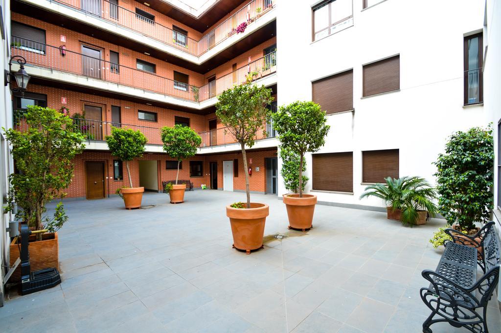 The Zentral Museo Apartment Sevilla Exterior foto